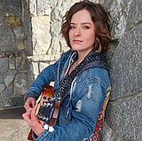 Carli Osika's career in music