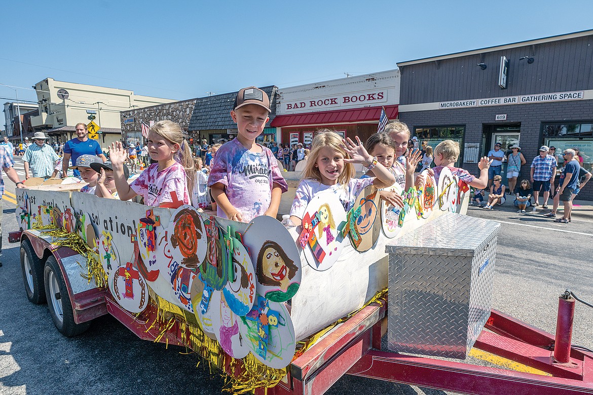 Heritage Days parade Hungry Horse News