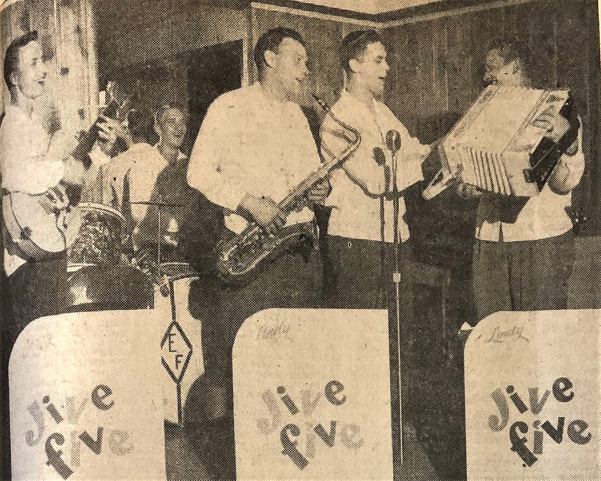Jive Five band in August 1947.