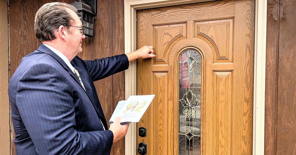 They're back: Jehovah's Witnesses knocking on doors again | Coeur d ...