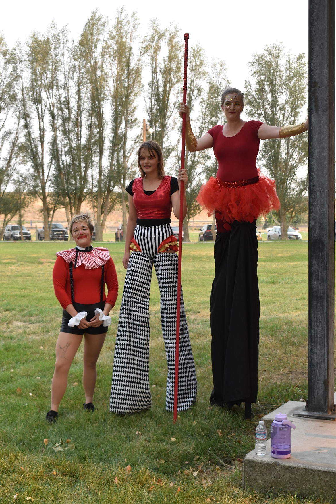 Other performers with the show had stilts of varying heights at Wheat Land Communities’ Fair which was held over the weekend.