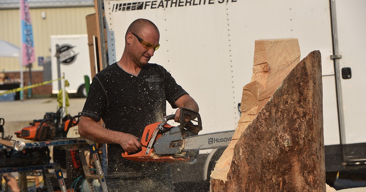 Kootenai Country Montana International Chainsaw Carving Championship