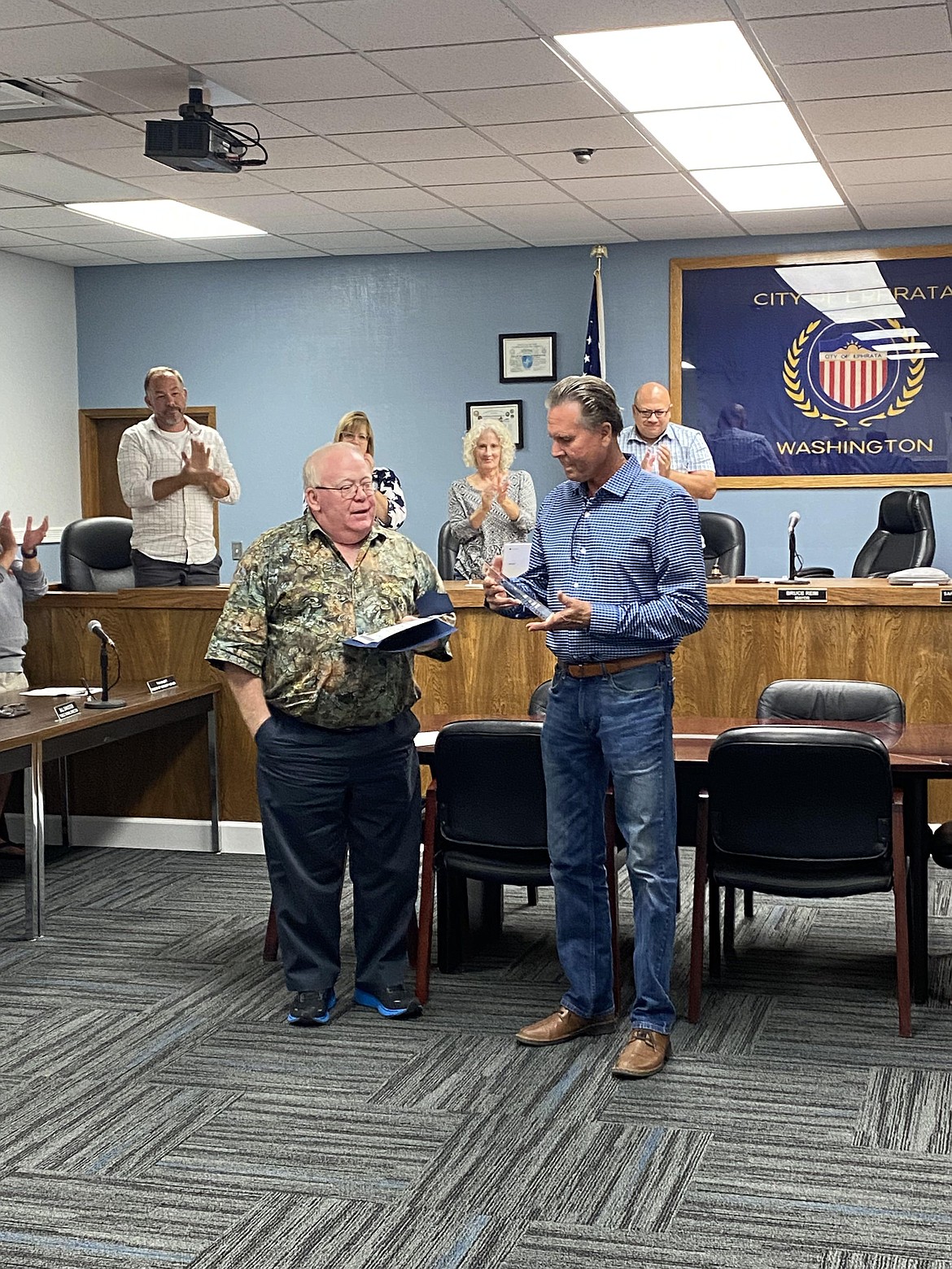 Ephrata Mayor Bruce Reim presents the Spirit of Ephrata award to Mike Scellick. The award is given to recognize those in the Ephrata community who go above and beyond in community service.