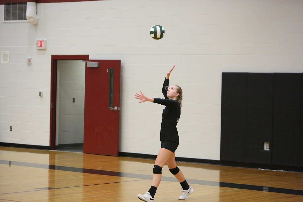 ACH’s Kayleigh Elder serves during the third set of ACH’s 3-0 win over Wellpinit. Elder finished the match tied for a team-high in assists with nine.