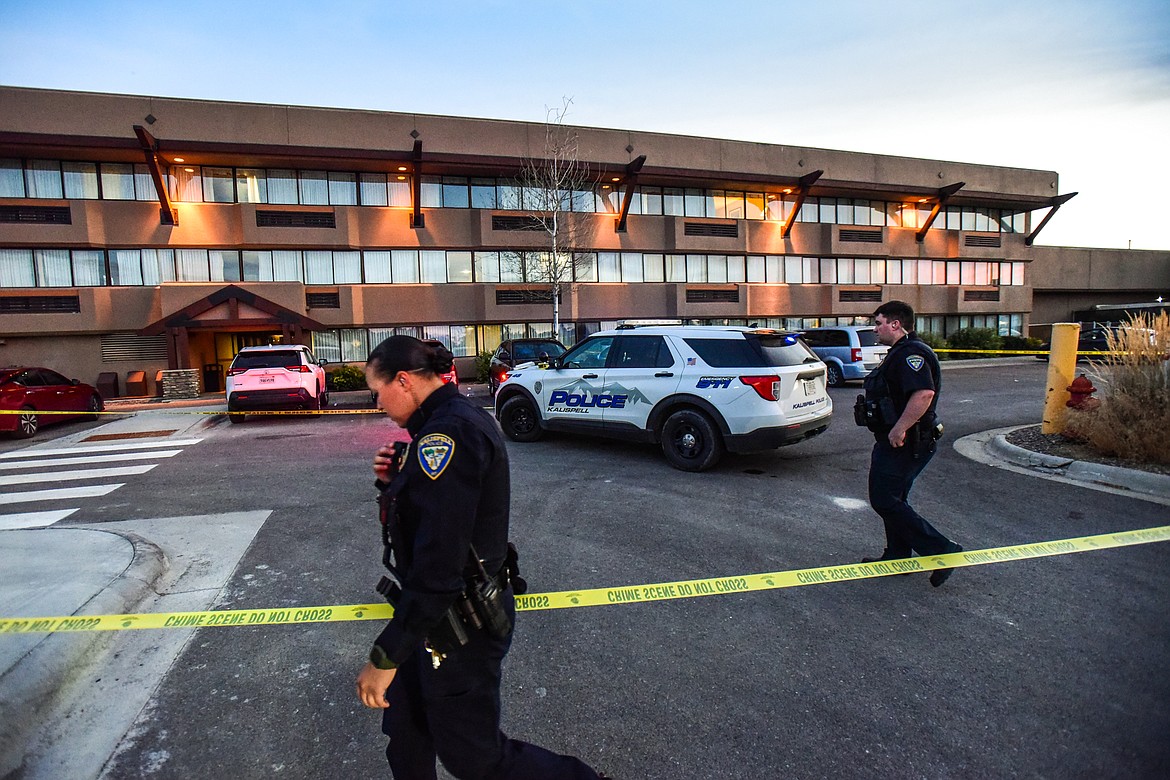 Kalispell police respond to a shooting incident in a parking lot outside the Kalispell Center Mall on Saturday, Sept. 24. (Casey Kreider/Daily Inter Lake)