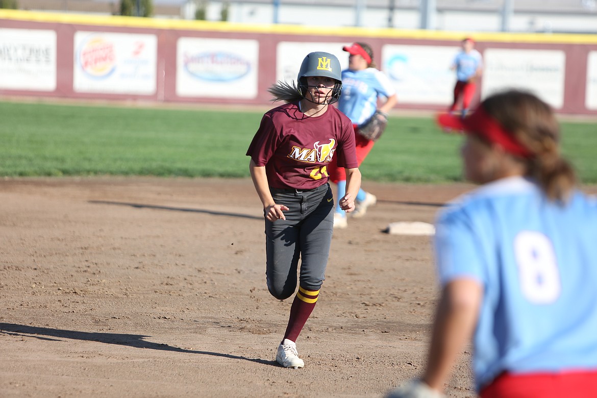 Moses Lake slowpitch swept their four games last week, defeating West Valley (Yakima) and Sunnyside in doubleheaders.