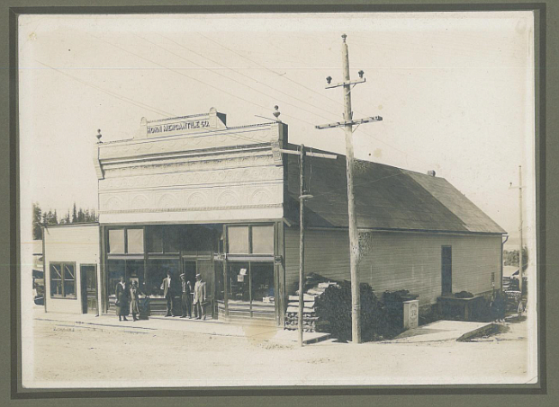 The original Bigfork Mercantile after Harry Horn Sr. acquired it from Everit Sliter. This building burned in 1918 after being struck by lightning. (Credit – Montana FWP)