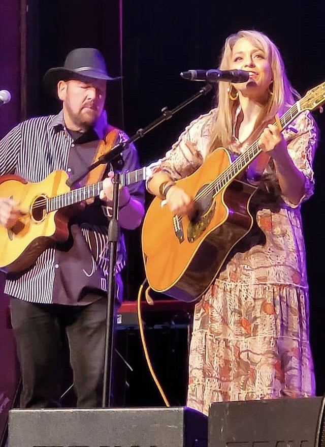 Rusty Jackson and Cassandra Wheeler perform at the In-CMA's on Sunday.