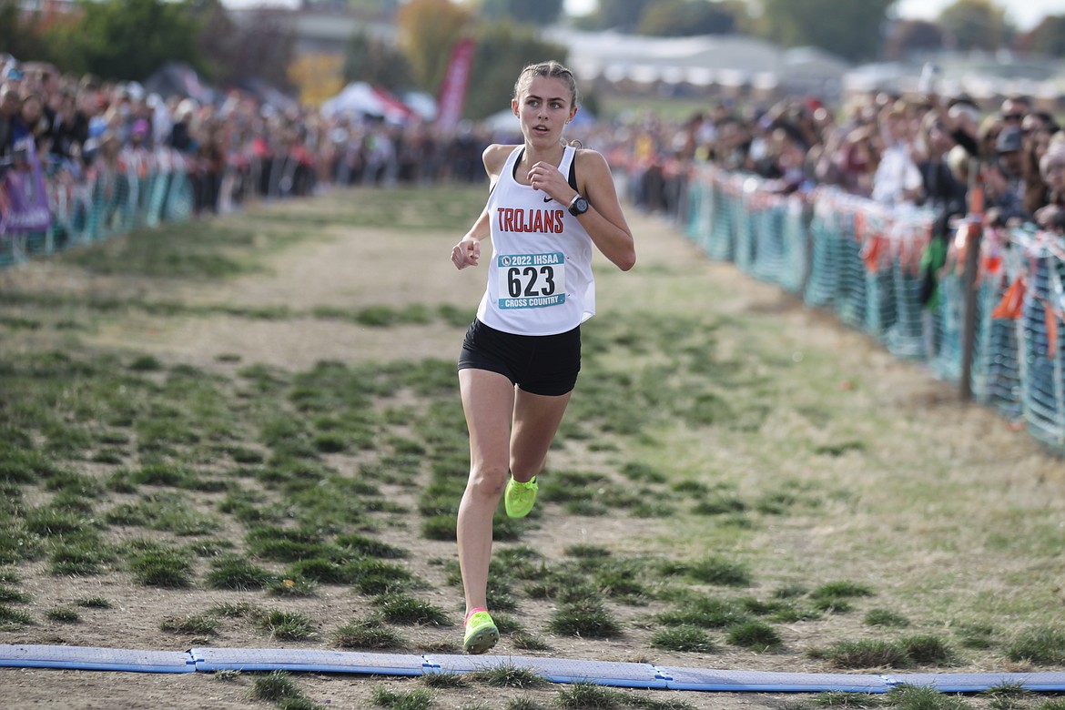 JASON ELLIOTT/Press
Post Falls High senior Annastasia Peters closes in on the finish line at the state 5A cross country championships at the Lewis-Clark State Course at Lewiston Orchards.