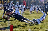 STATE PREP FOOTBALL PLAYOFFS: Bonners notches first playoff win since 2003; Clark Fork, St. Maries fall