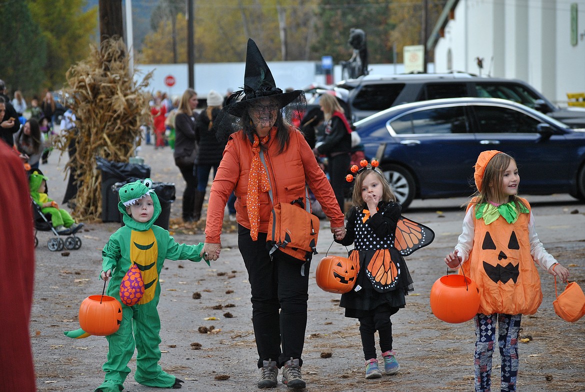 Children of all ages dressed up for the festivities on Tiger Street on Saturday in St. Regis. (Amy Quinlivan/Mineral Independent)