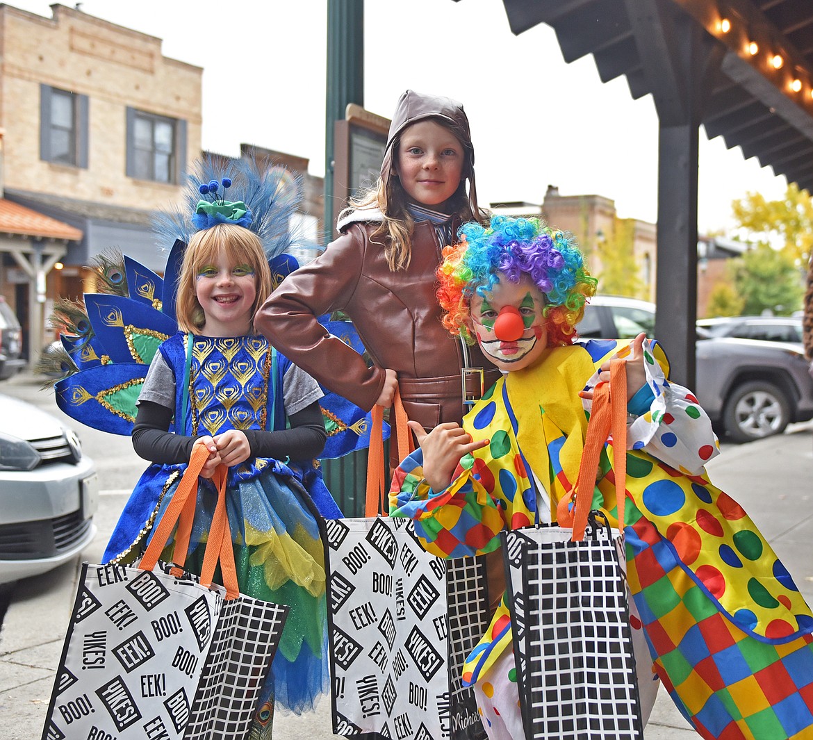 Whitefish hosts big turnout for Trick or Treat Street Whitefish Pilot