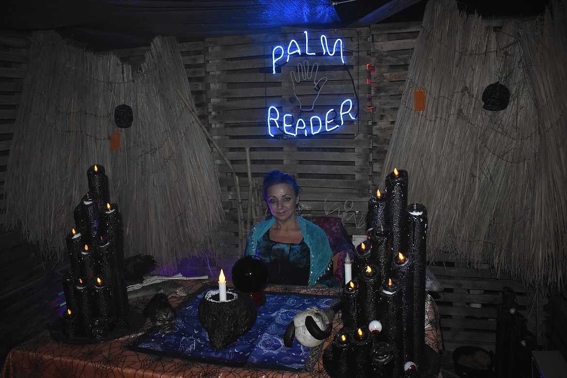 One of the first rooms of the maze had a palm reader, played by Yana Sturdivant.