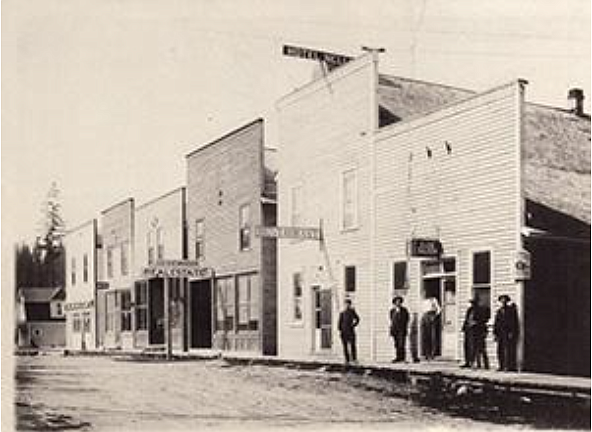 Photo of buildings on west side of Electric Ave. that were destroyed in the fire of 1912, Bigfork, Montana. (Courtesy of the Jeff Wade Family)