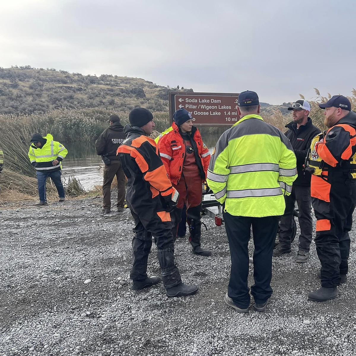UPDATED: Two recovered, two missing after canoe capsizes | Columbia ...
