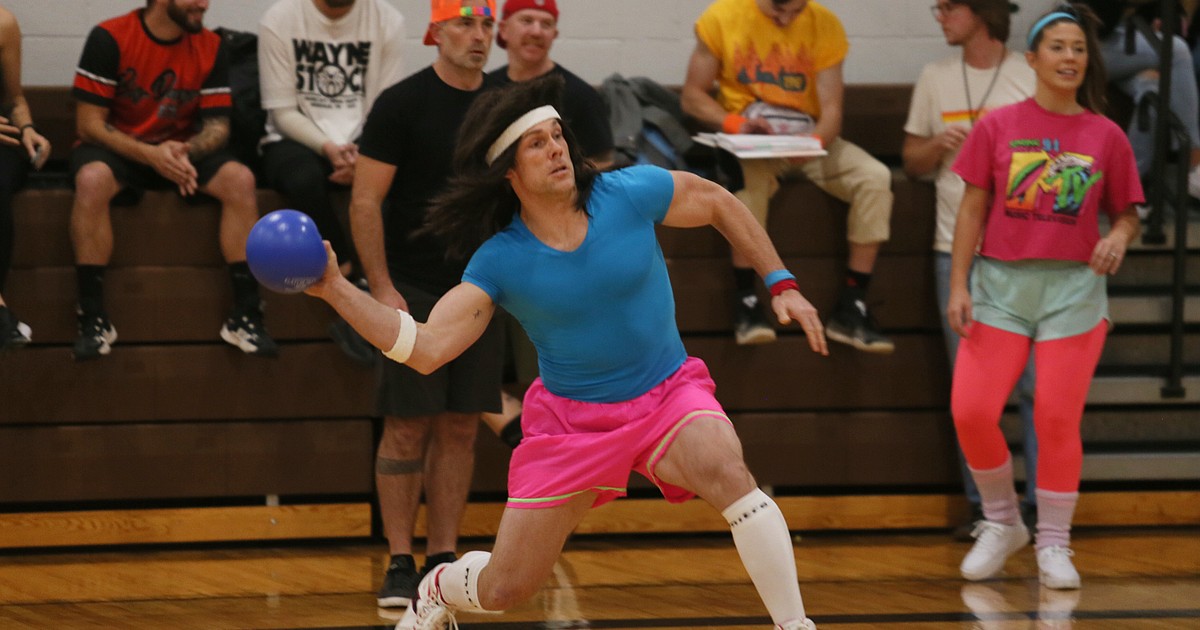 Missed Connection: How Dodgeball is a Sequel to Heavyweights – cameronsnell