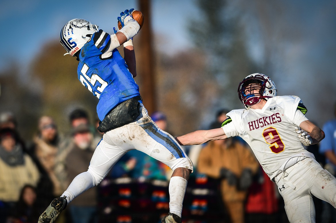 Misson tight end Kenny Ness (25) catches a touchdown in the fourth quarter against Belt during the 8-man championship at St. Ignatius High School on Saturday, Nov. 19. (Casey Kreider/Daily Inter Lake)