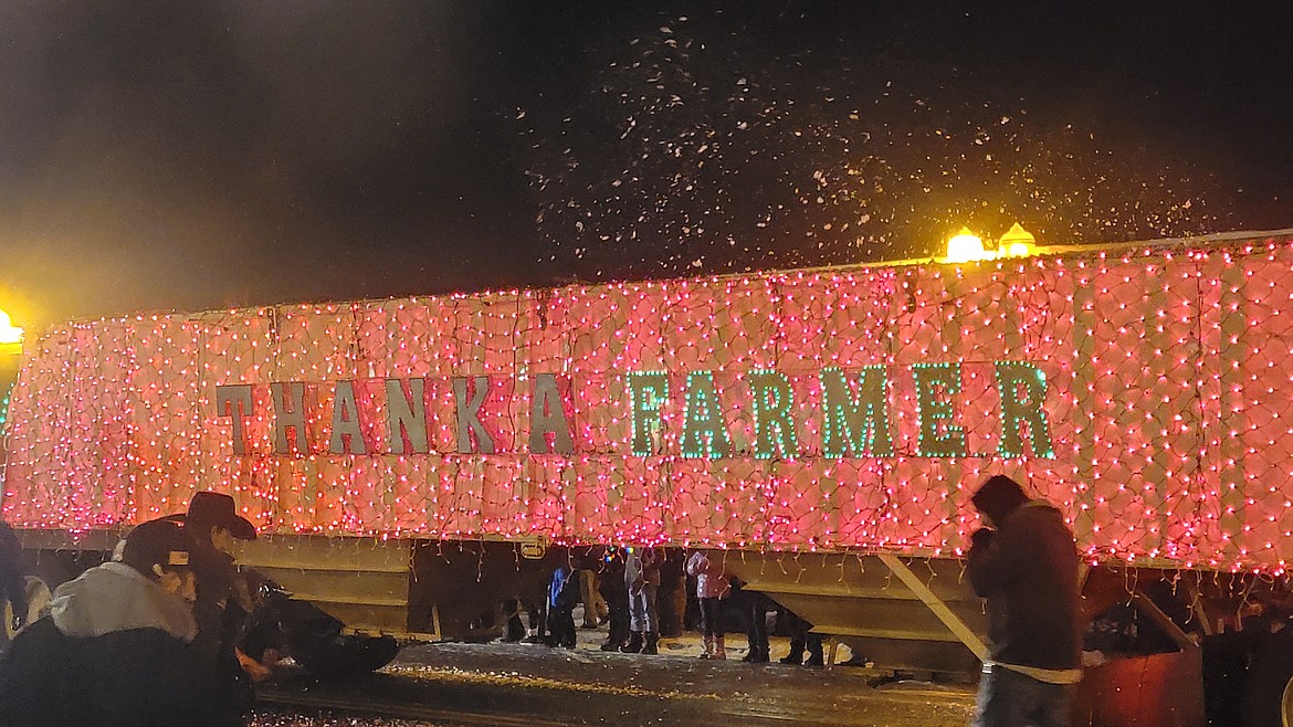 One float captured the essence of Friday’s parade with a message of appreciation for local farmers.