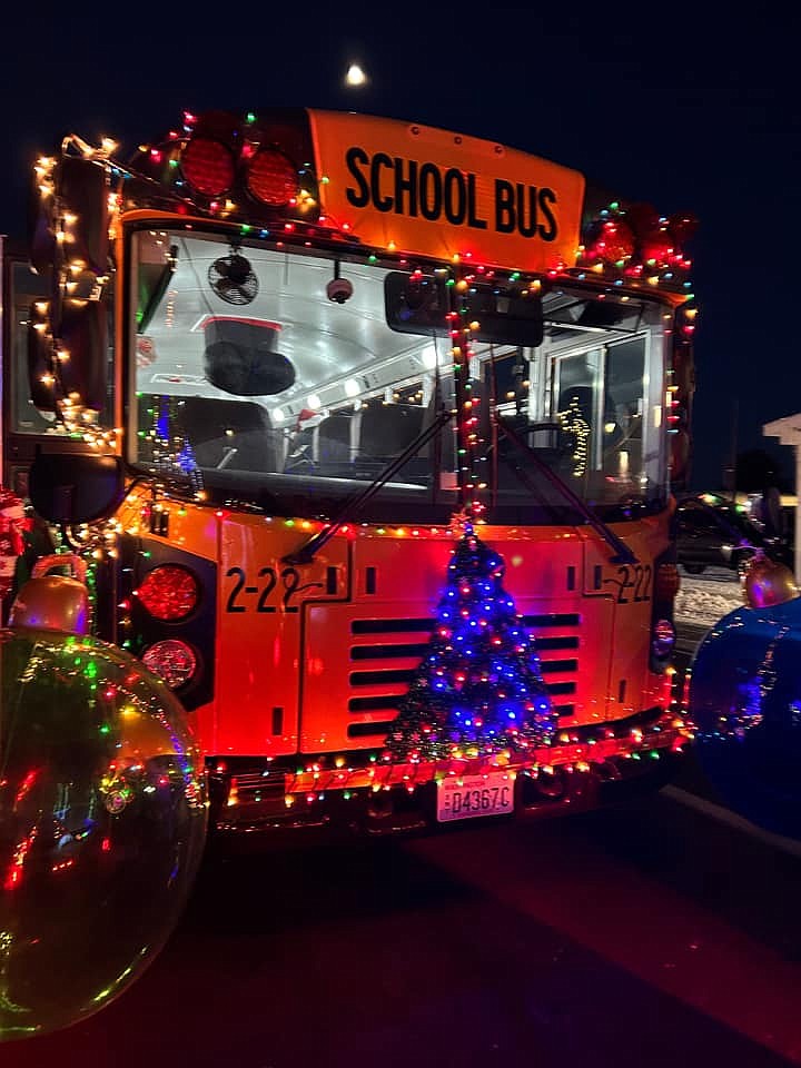 The Othello School District showed school and holiday spirit with their entry into the parade.