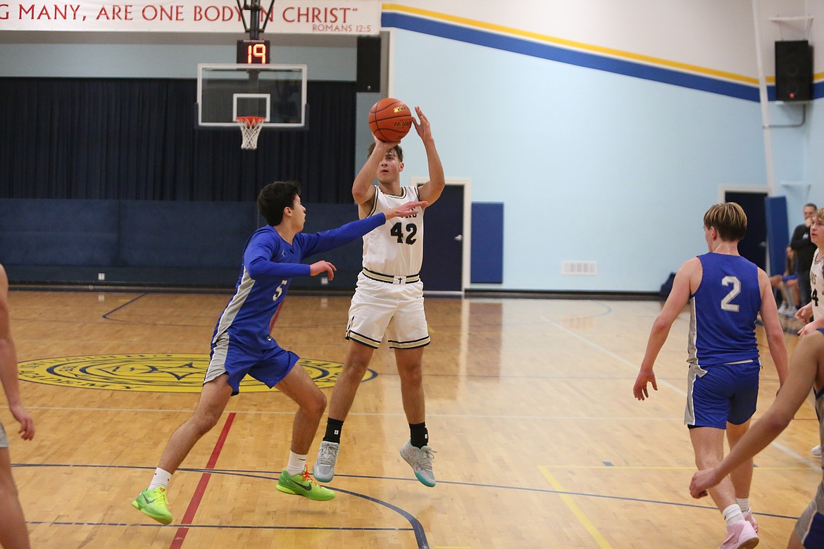 Senior Michael Podolyn’s 20 points were a game-high for the Lions in their 70-41 win over Manson on Tuesday.