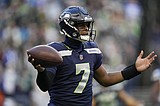 Bad day from Geno Smith, shaky run defense doom Seahawks