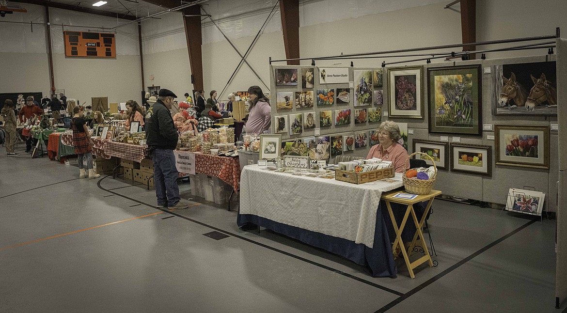 Forty-two vendors took part in the Plains Christmas bazaar last weekend. (Tracy Scott/Valley Press)