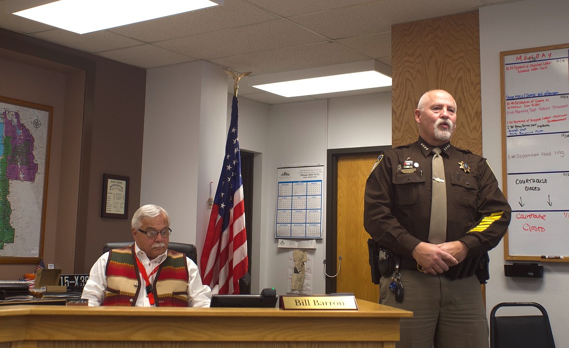 County commissioner Bill Barron and sheriff Don Bell discussed the merits and issues with Public Law 280 during one of several public meetings held at the Lake County Courthouse prior to the county's decision to step out of the agreement. (Kristi Niemeyer/Lake County Leader)