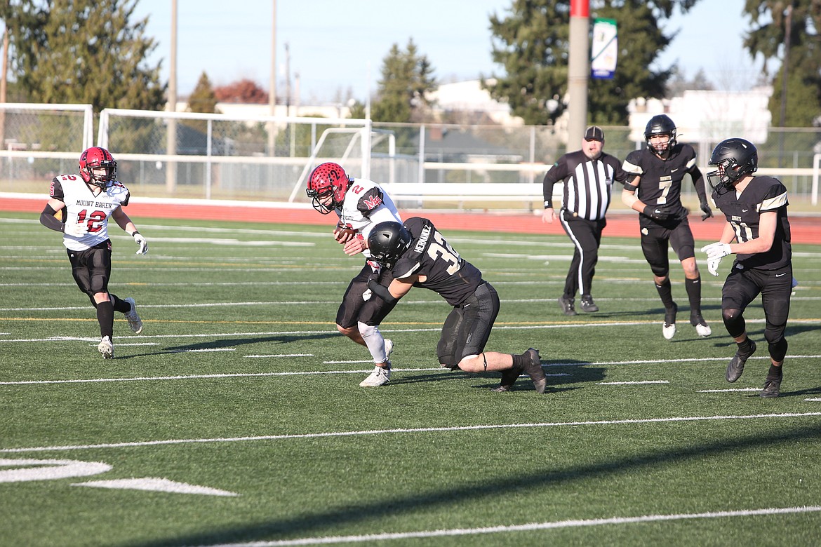 Senior running back/linebacker Kaleb Hernandez (32) was named the South Central Athletic Conference’s Defensive Player of the Year, making 54 total tackles (six for a loss), recording two sacks, intercepting a pass and forcing a fumble.