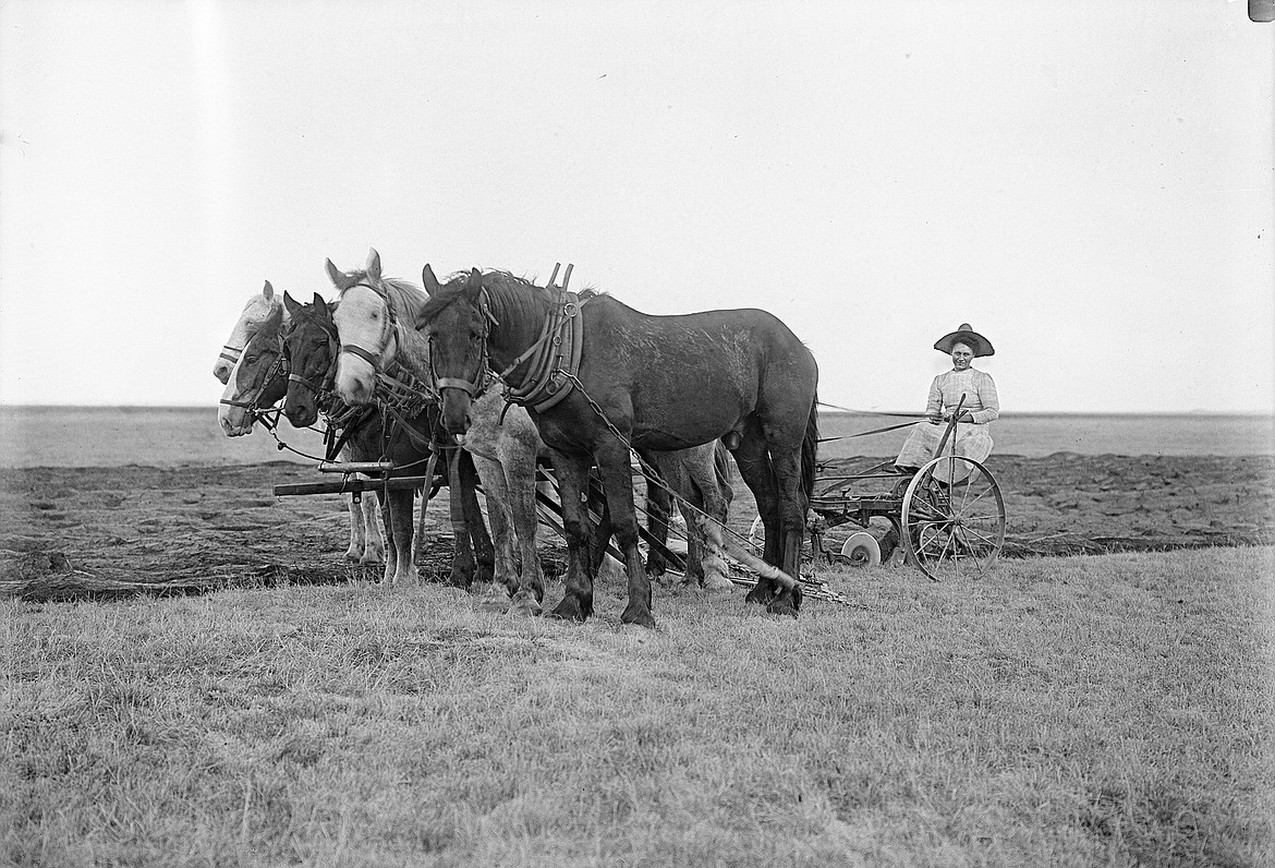 James J. Hill's Great Northern Railway helped bring homesteaders to eastern Montana. (Montana Historical Society)