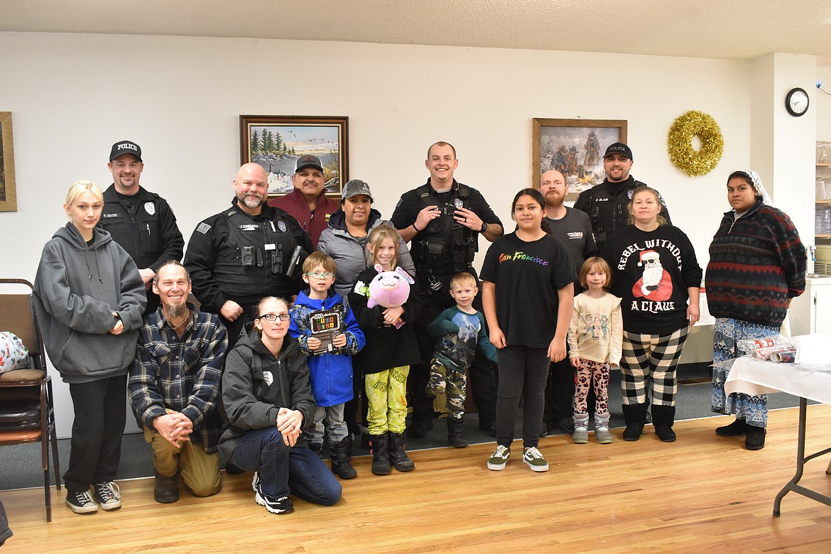 The 2022 Soap Lake Shop with a Cop event was a success, serving five children and their families.