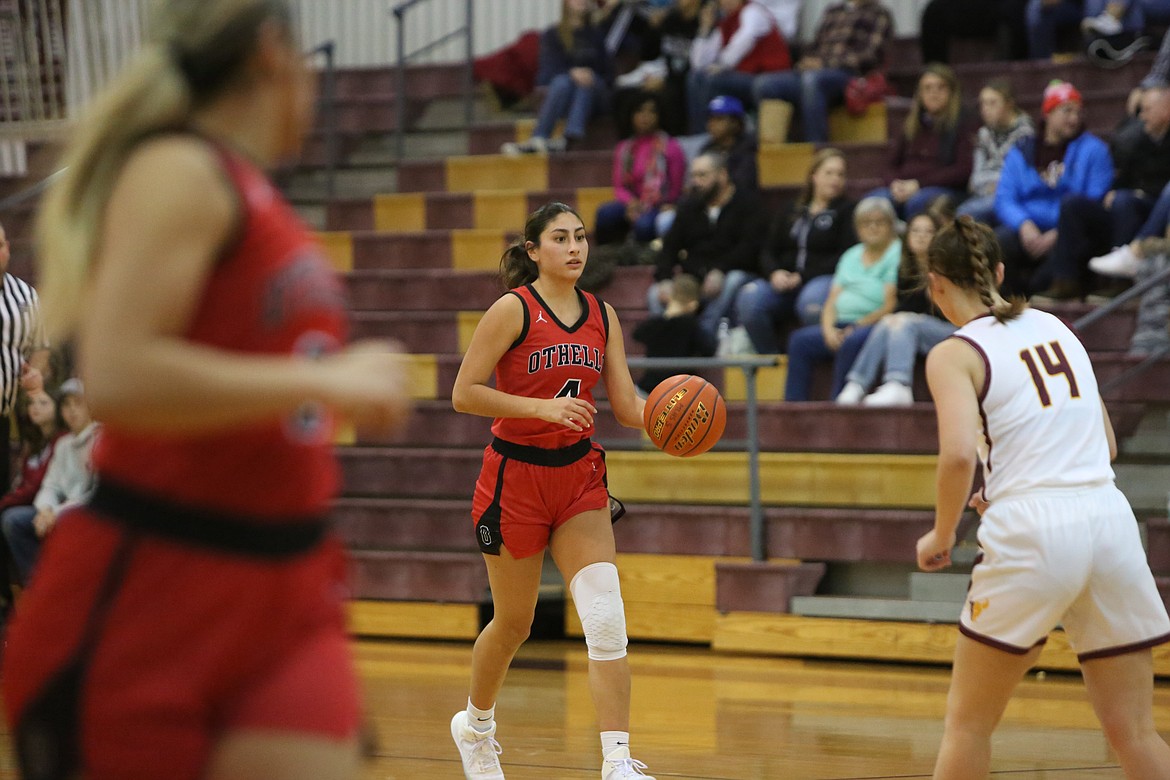 Othello senior Annalee Coronado led the Huskies in scoring with 18 points on Friday night.