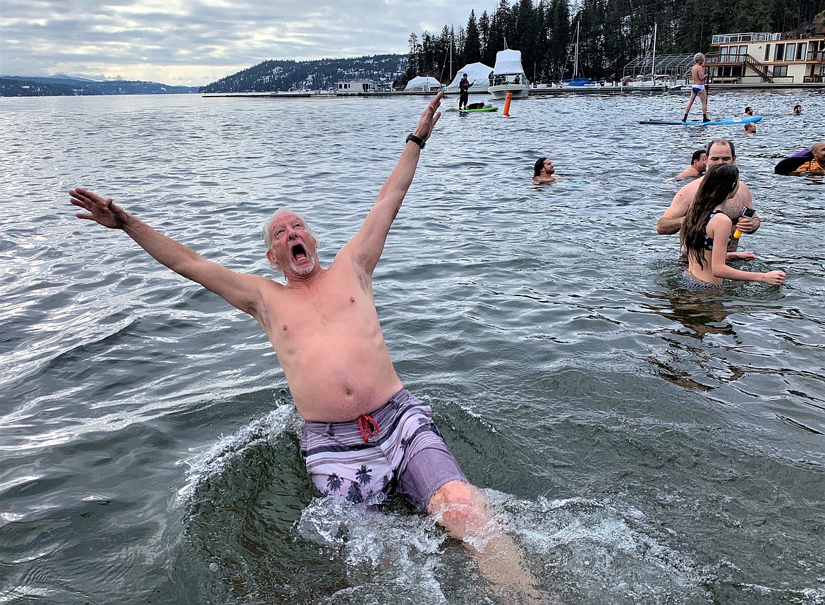 Polar plungers play it cool Coeur d'Alene Press