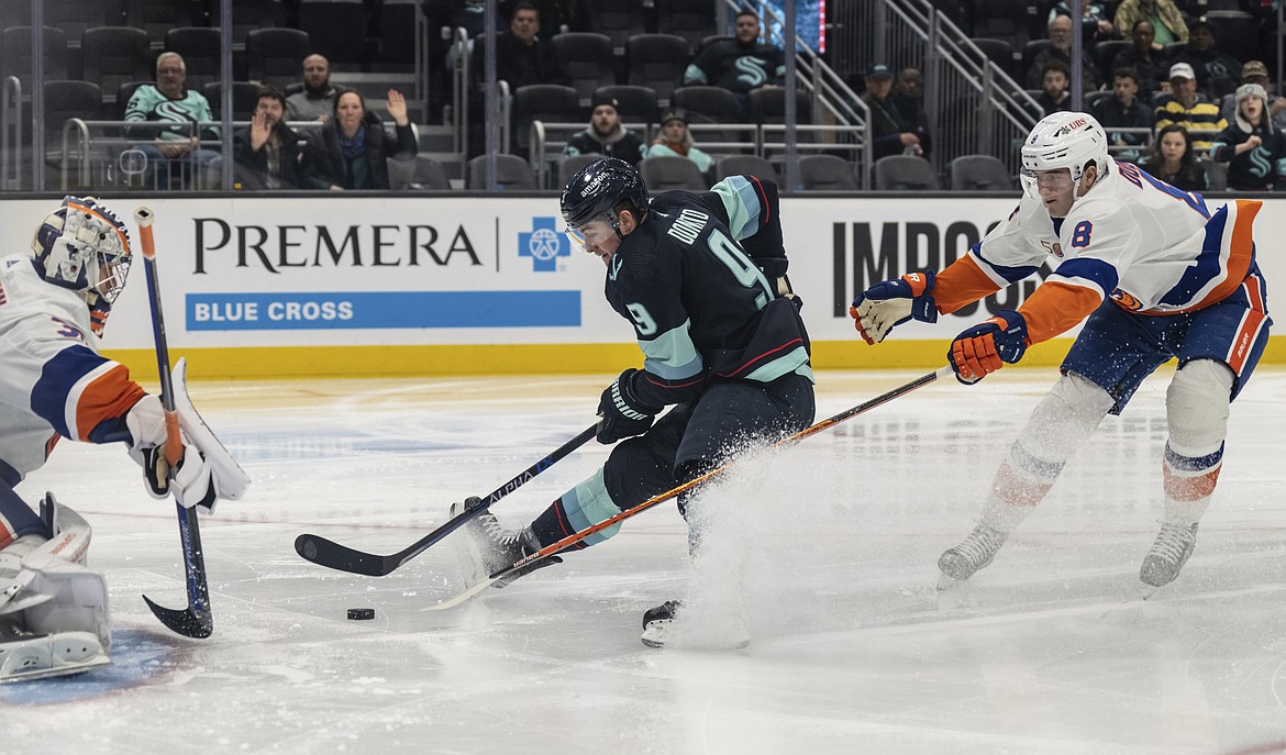The Seattle Kraken ended a three-game losing streak with their 4-1 win over the New York Islanders on Sunday, which was followed by a 5-2 comeback win over the Edmonton Oilers.