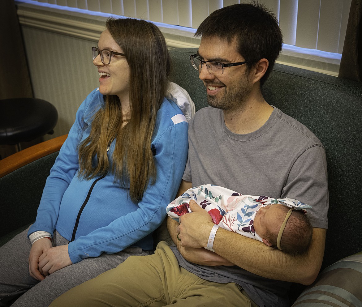 Jillian and Parker Lee with baby Remi Nicole Lee. (Tracy Scott/Valley Press)