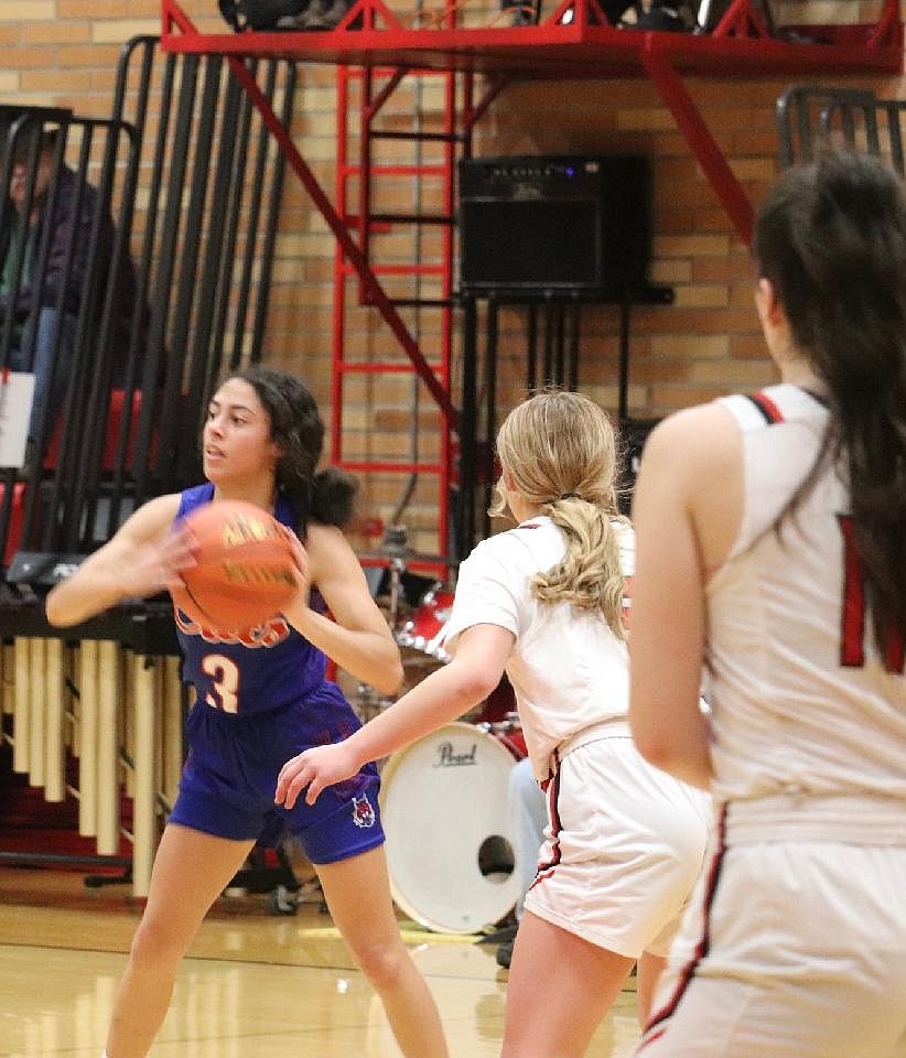 Superior guard Izzy Pereira looks for a pass during the Lady Bobcats game against Noxon Saturday night in Noxon. (Chuck Bandel/VP-MI)
