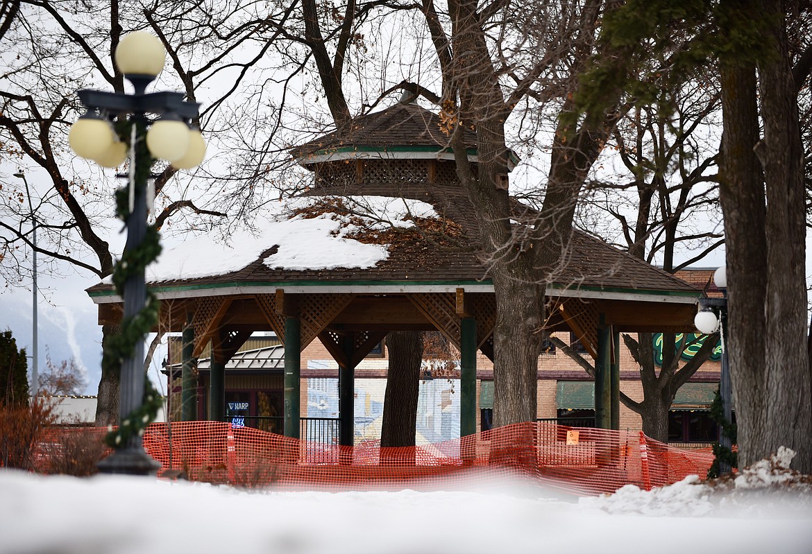 Temporary fencing surrounds the gazebo at Kalispell's Depot Park on Tuesday, Jan. 24, 2023. (Matt Baldwin/Daily Inter Lake)