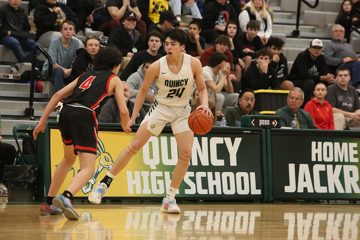 In his second game playing against his former team, Quincy junior Julian Ibarra led the Jackrabbits in scoring with 22 points in their 83-74 win over Omak on Tuesday night.