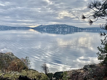 “Another beautiful walk around Tubbs Hill,” writes Shelley Hurtado.