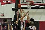 Lady Savage Heat outrun Eagles; boys clipped in nail-biter