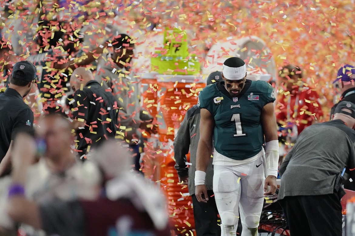 Philadelphia Eagles quarterback Jalen Hurts (1) reacts after their loss against the Kansas City Chiefs in the NFL Super Bowl 57 football game, Sunday, Feb. 12, 2023, in Glendale, Ariz. Kansas City Chiefs defeated the Philadelphia Eagles 38-35.