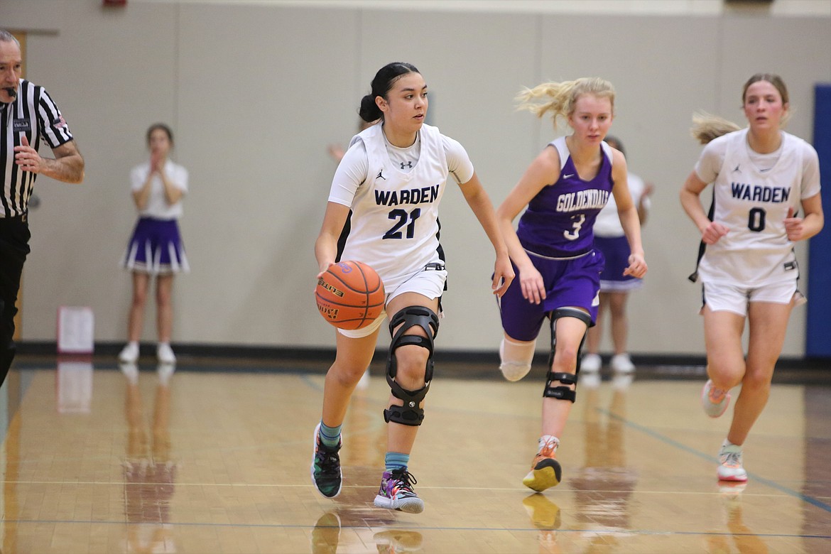 Having already qualified for the girls 2B State Tournament, the Warden Cougars will look to capture a league title in a matchup against Mabton on Saturday at Granger High School.