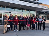 Moses Lake cuts ribbon on Larson Rec Center