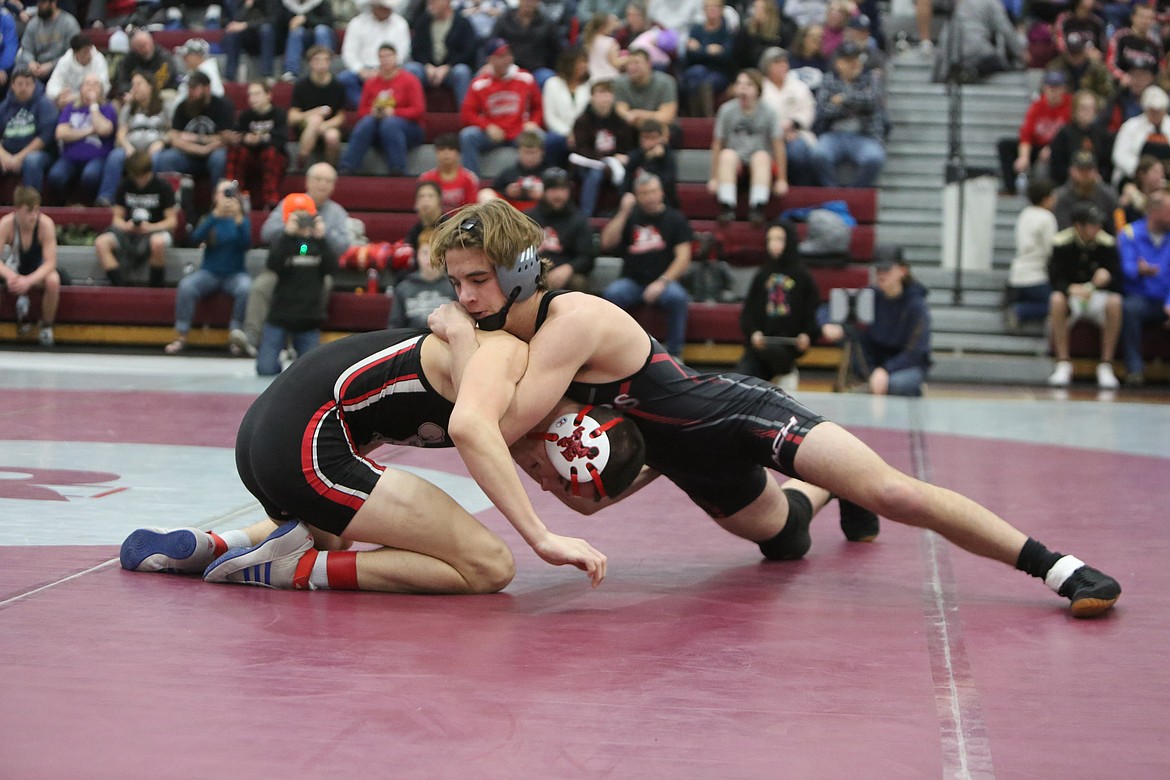 Almira/Coulee-Hartline senior Tristen Wood, right, advanced to his second Mat Classic after a second-place finish in the 1B/2B Region 3 tournament last weekend.