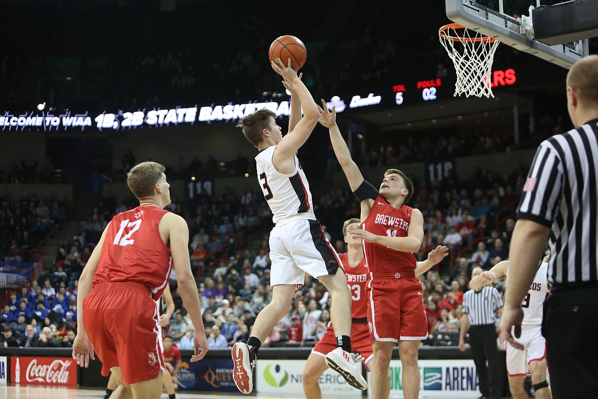 LRS sophomore Zach Klein (3) rises for a short jump shot against Brewster in the 2B boys state semifinals.