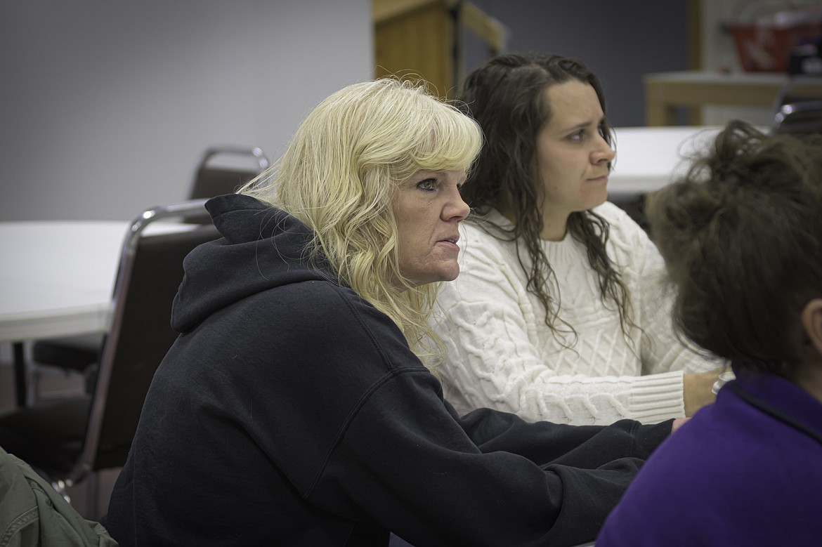 Local resident Julie Christensen discusses a proposed update to Plains growth policy. (Tracy Scott/Valley Press)