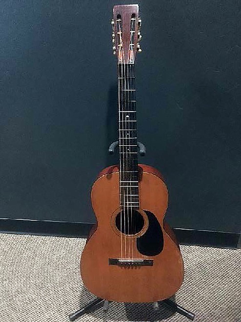 Guitar auction supports Music Conservatory of Sandpoint Bonner County Daily Bee