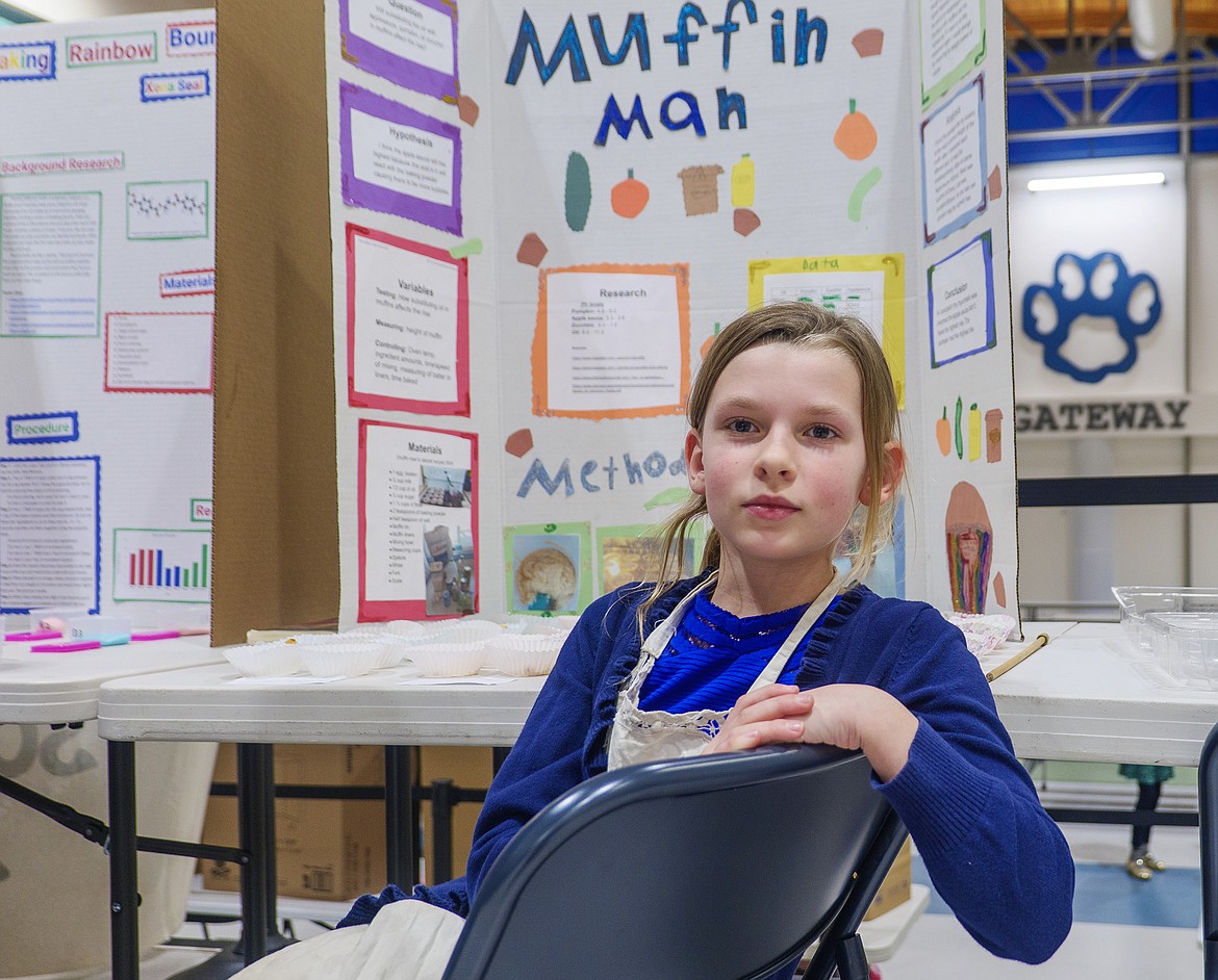 Myka McMullin talks the finer side of baking during the Glacier Gateway Elementary School science fair last week. (Chris Peterson photo)