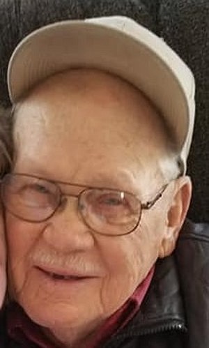 Charles “Chuck” Oliver Hayes Jr., 83, passed away March 7, 2023, in Moses Lake, Washington.