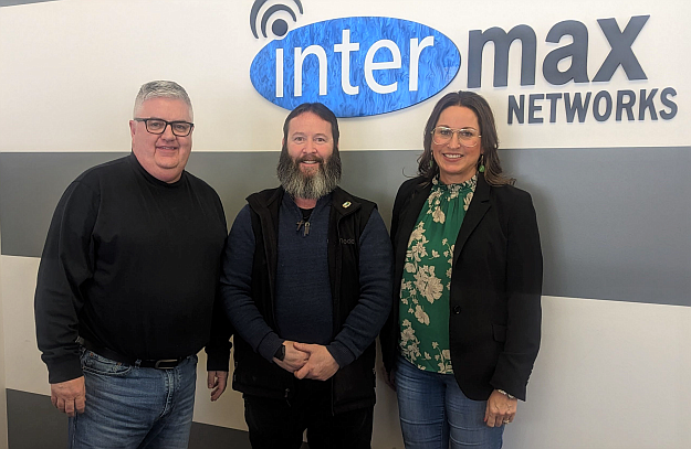 Photo courtesy Intermax Networks
Intermax President and CEO Mike Kennedy, Spirit Lake Mayor Jeremy Cowperthwaite, and Intermax ISP Sales and Marketing Manager Jamè Davis at the Intermax office in Coeur d’Alene.