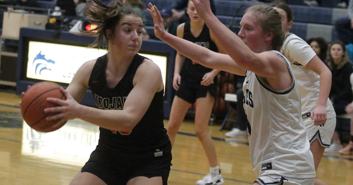 THE FRONT ROW with JASON ELLIOTT: Sims savoring her senior moments, one ...
